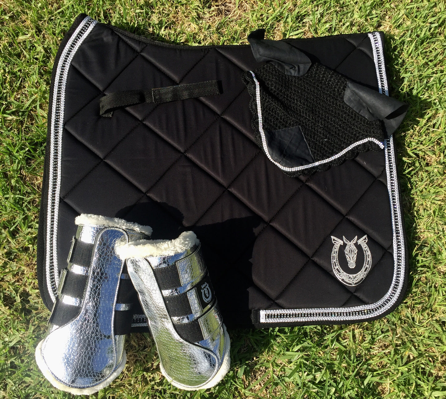 Black dressage with crystals