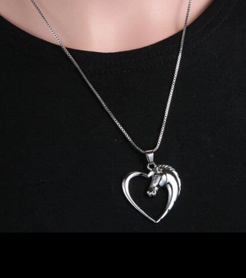 Silver horse head necklace