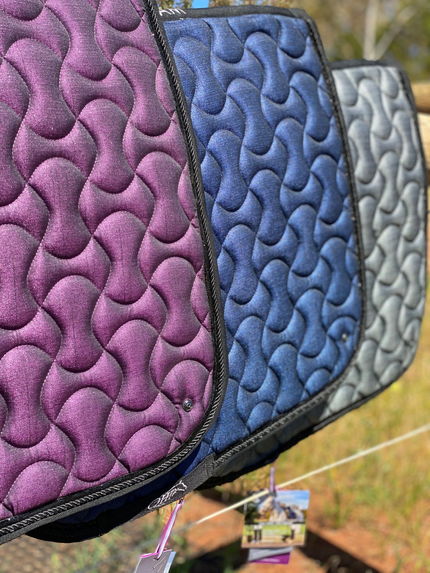 QHP Metallic Glitz Saddlepad