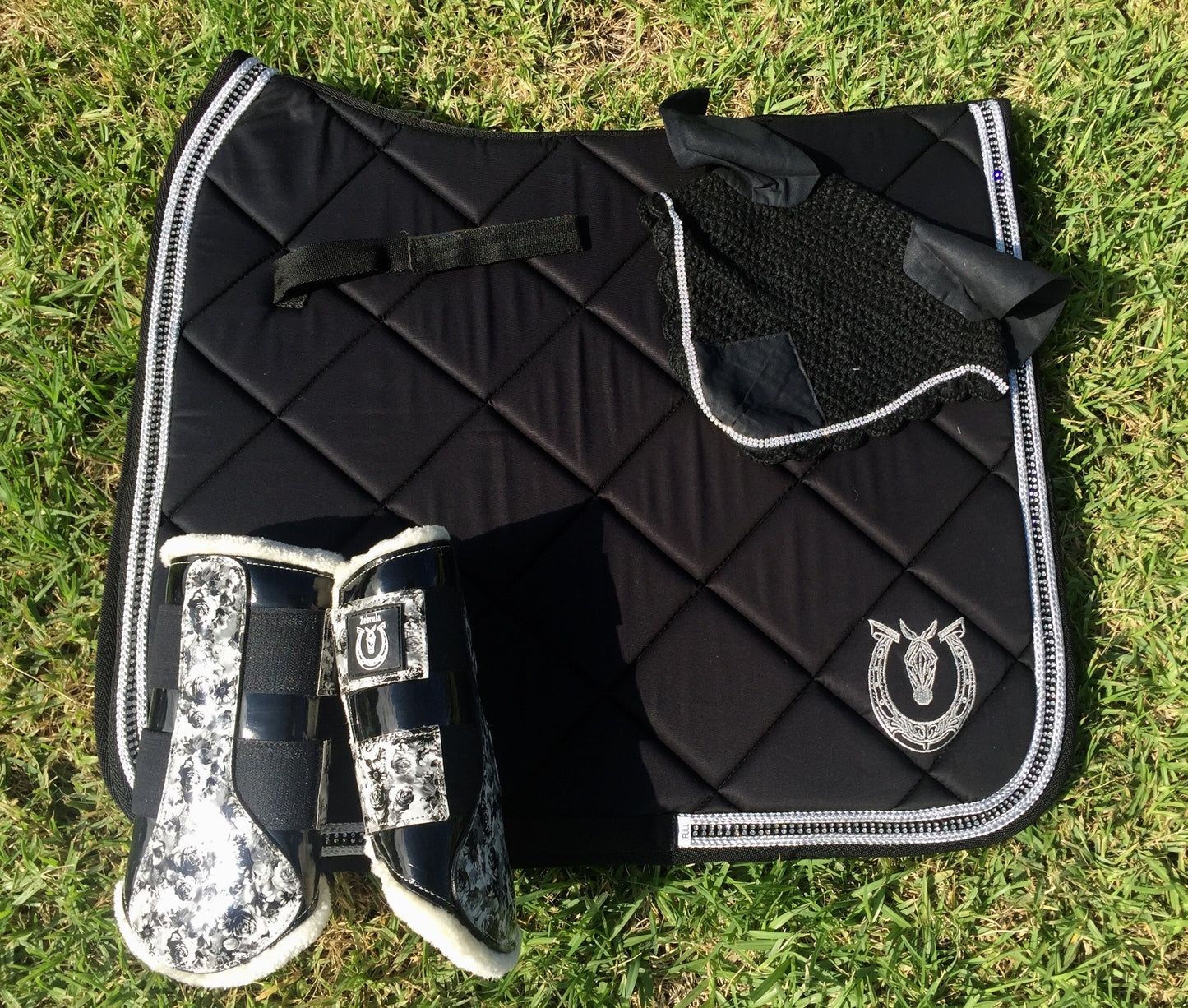 Black dressage with crystals